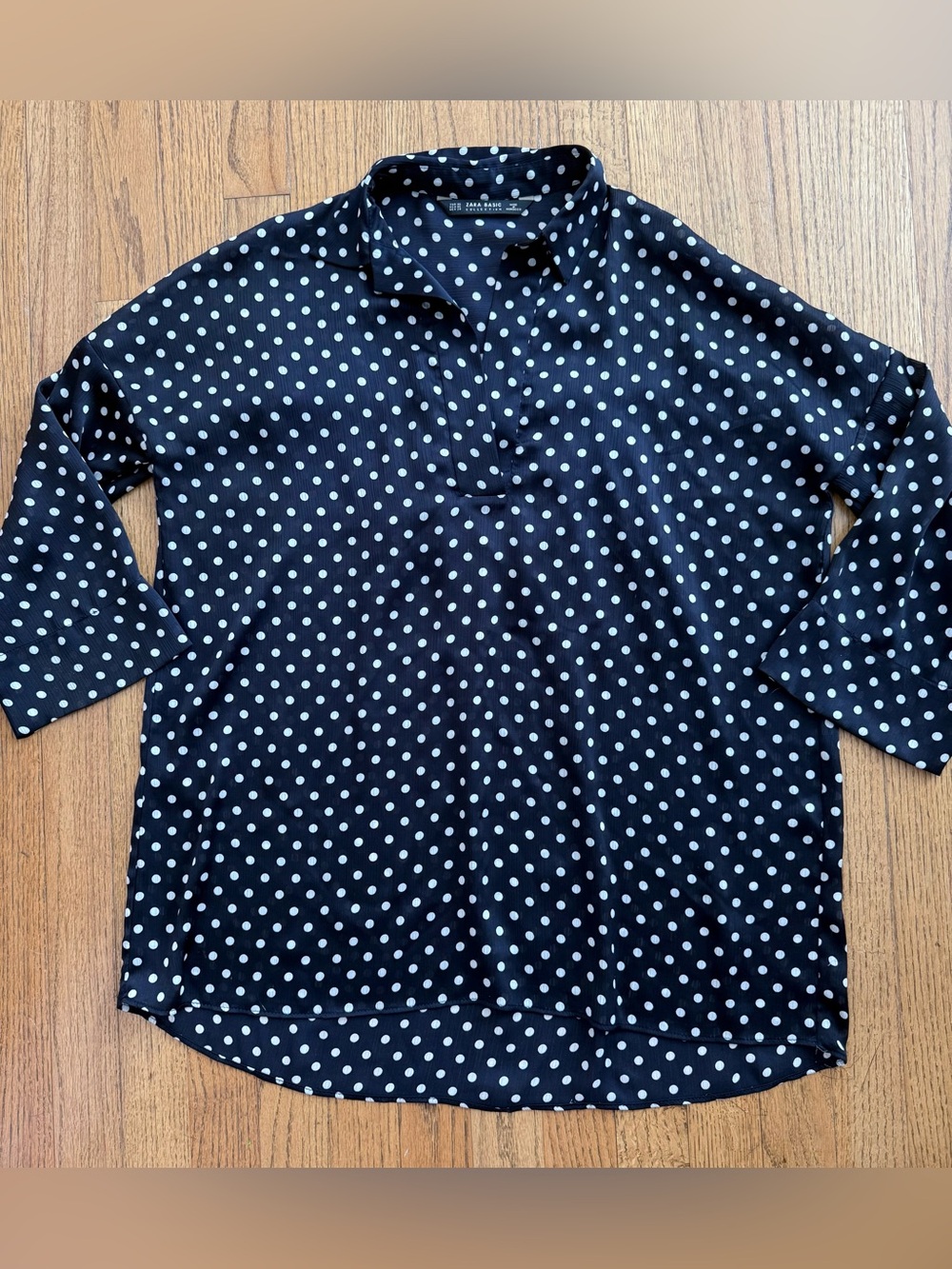 Zara Navy and White Polka Dot Tunic with Split V-Neck Blouse XS